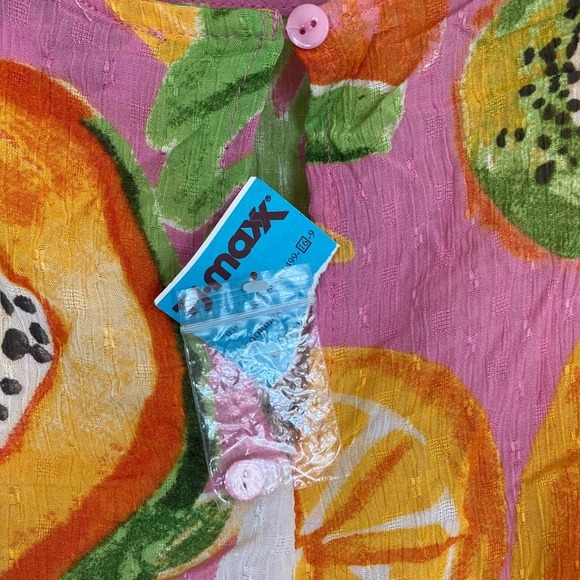 C&C California Pink Orange Mixed Fruit Cropped Tank  Size Small NWT Summer - Picture 9 of 9